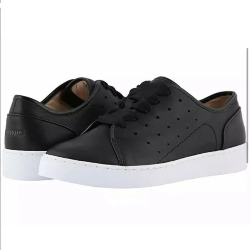 VIONIC | Keke Arch Support Fashion Sneakers | Black Leather | 9.5